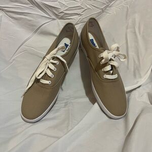 Women’s Canvas Keds